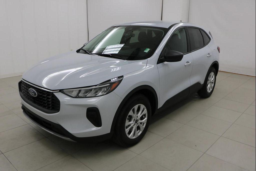 used 2025 Ford Escape car, priced at $27,995