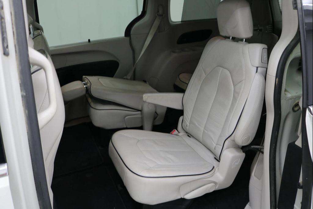 used 2021 Chrysler Pacifica car, priced at $26,995