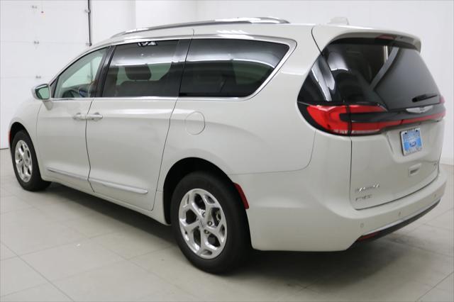 used 2021 Chrysler Pacifica car, priced at $27,999