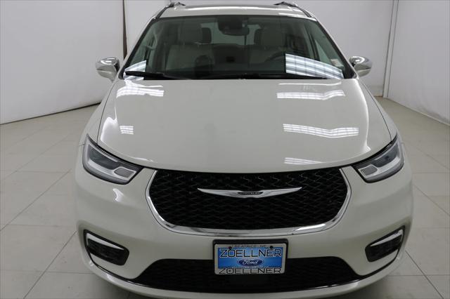 used 2021 Chrysler Pacifica car, priced at $27,999