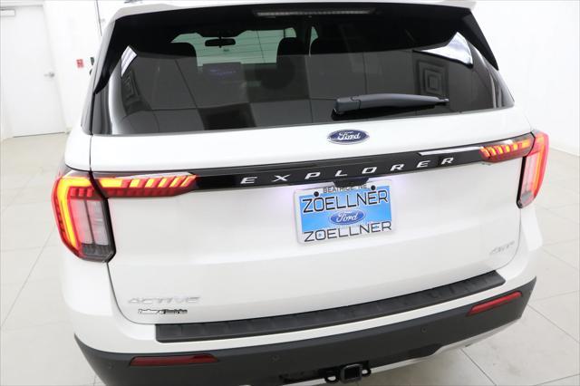new 2025 Ford Explorer car, priced at $46,868