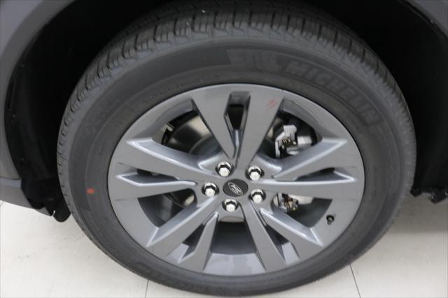 new 2025 Ford Explorer car, priced at $46,868