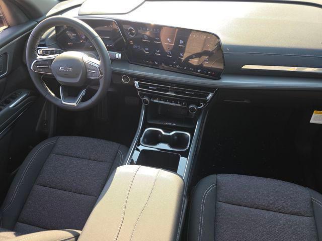 new 2026 Chevrolet Traverse car, priced at $44,315
