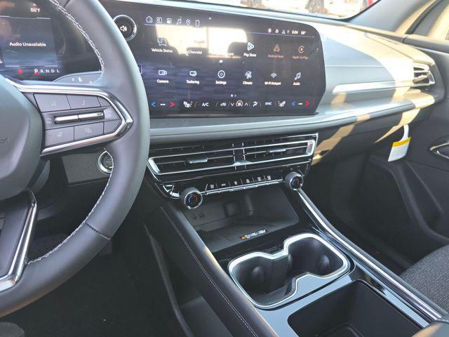 new 2026 Chevrolet Traverse car, priced at $44,315