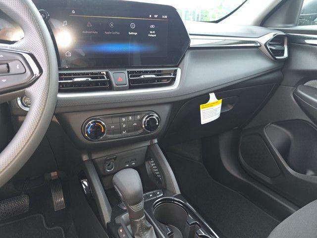 new 2026 Chevrolet TrailBlazer car, priced at $24,286