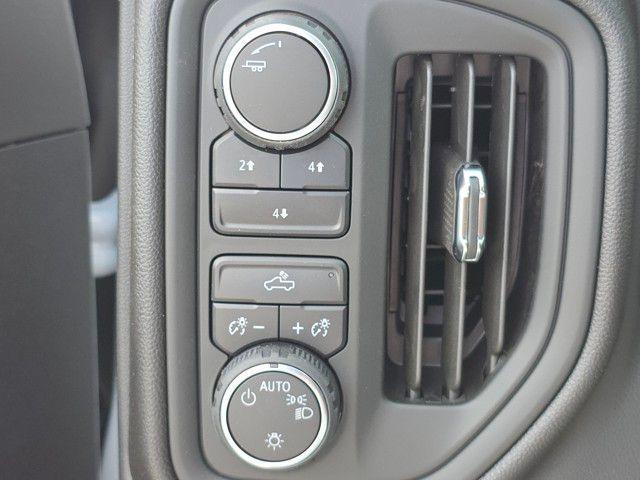 new 2025 Chevrolet Silverado 3500 car, priced at $53,800