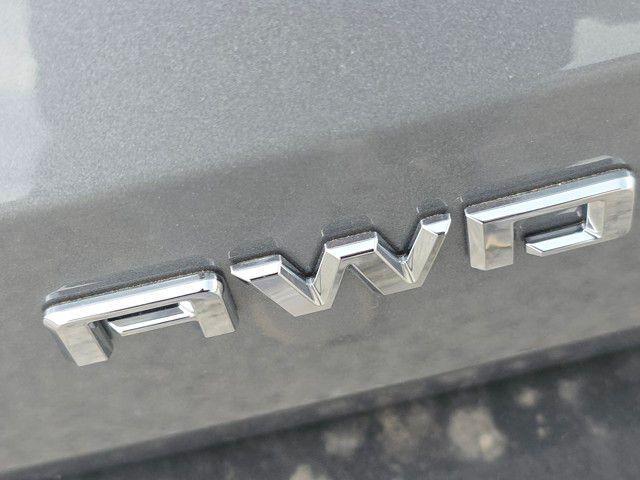new 2025 Chevrolet Traverse car, priced at $46,045