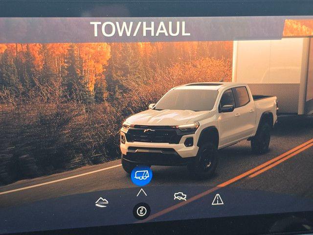 new 2025 Chevrolet Colorado car, priced at $41,498