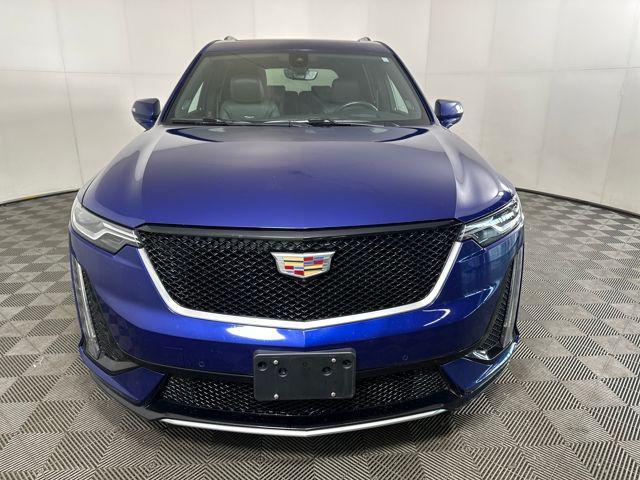 used 2023 Cadillac XT6 car, priced at $31,990