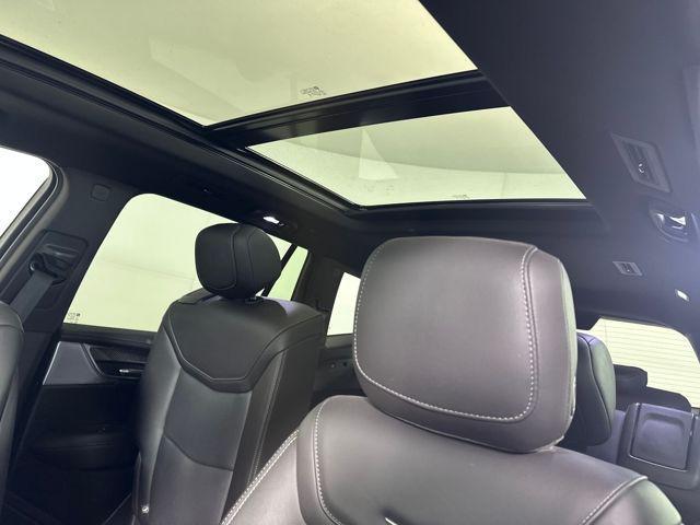 used 2023 Cadillac XT6 car, priced at $31,990