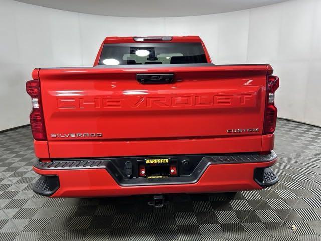 new 2024 Chevrolet Silverado 1500 car, priced at $41,990