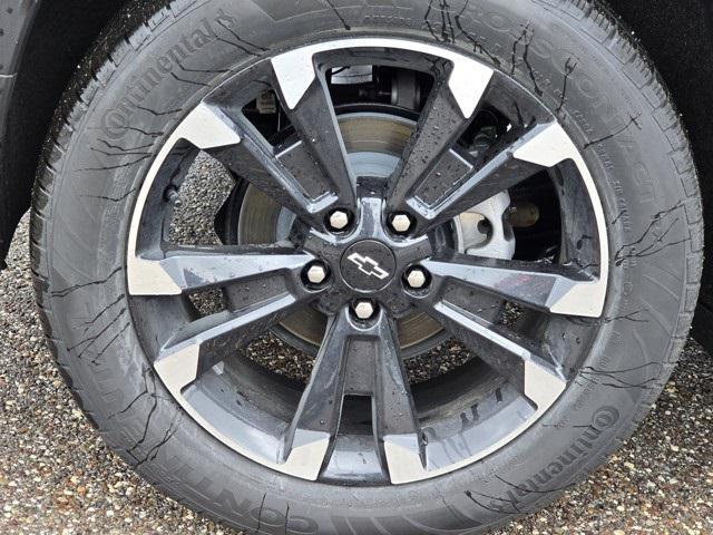 new 2025 Chevrolet Equinox car, priced at $33,490