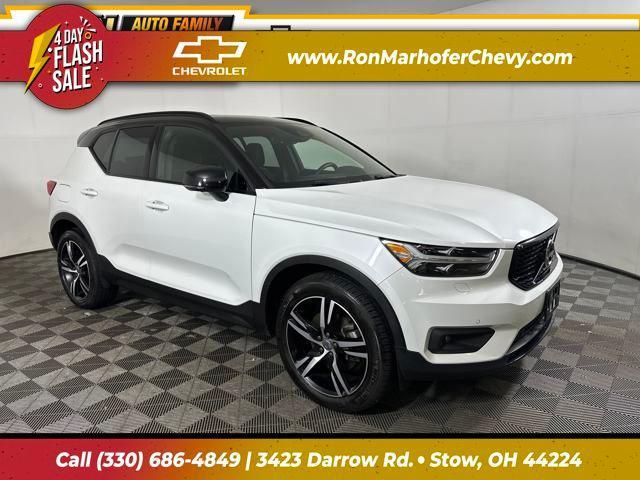 used 2021 Volvo XC40 car, priced at $24,990