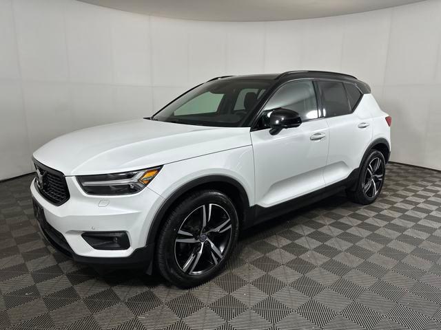 used 2021 Volvo XC40 car, priced at $24,990