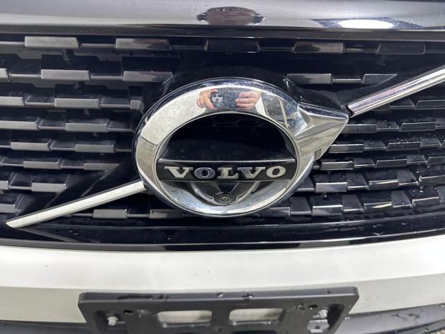 used 2021 Volvo XC40 car, priced at $24,990
