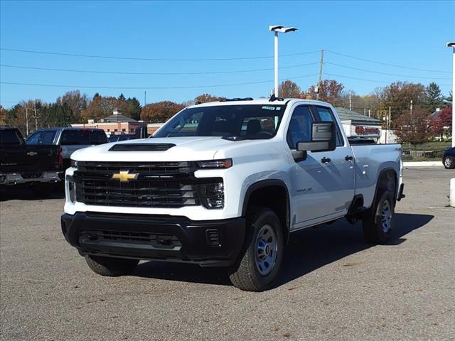 new 2025 Chevrolet Silverado 3500 car, priced at $52,990