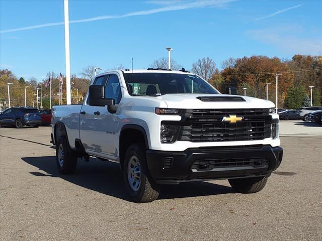 new 2025 Chevrolet Silverado 3500 car, priced at $52,990