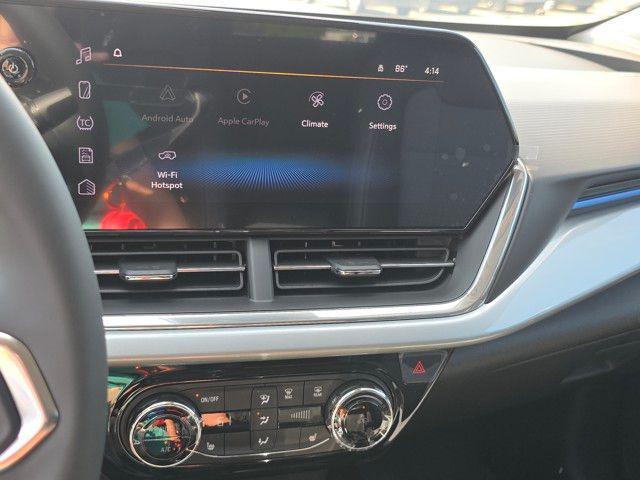new 2025 Chevrolet Trax car, priced at $24,825