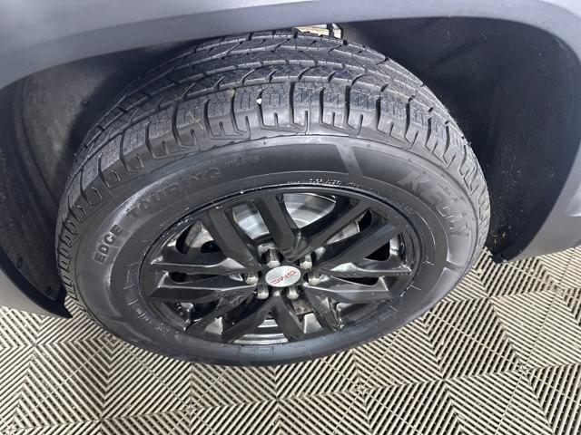 used 2019 GMC Acadia car, priced at $17,998