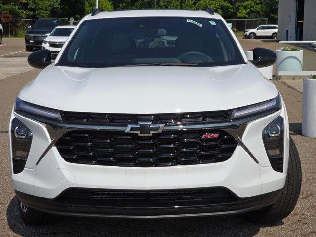 new 2025 Chevrolet Trax car, priced at $27,325