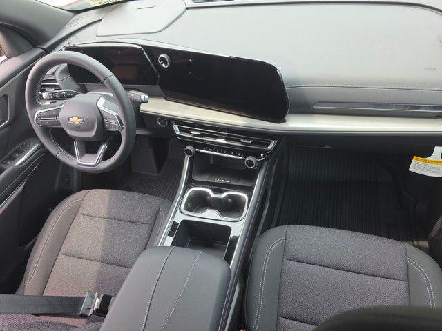 new 2025 Chevrolet Traverse car, priced at $43,055