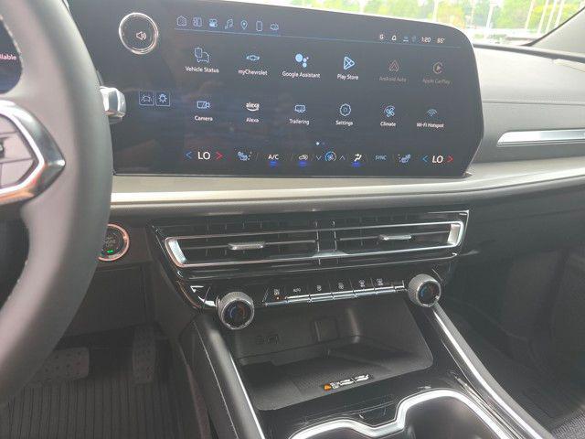 new 2025 Chevrolet Traverse car, priced at $43,055