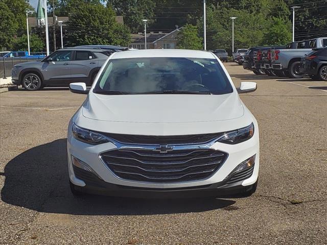 new 2025 Chevrolet Malibu car, priced at $25,990