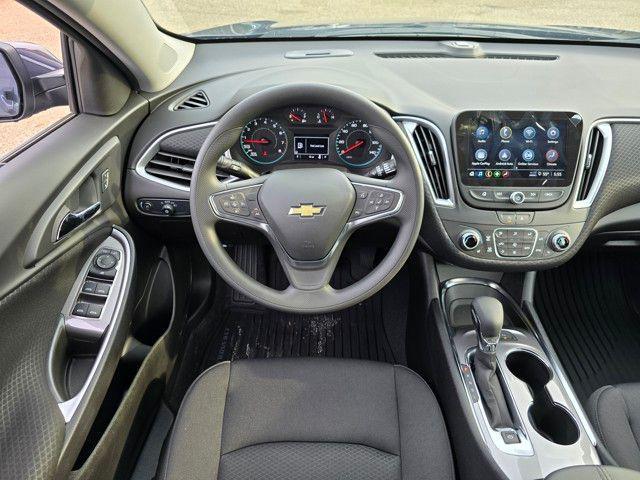 new 2025 Chevrolet Malibu car, priced at $25,990
