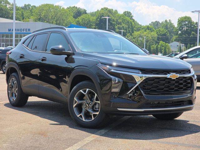 new 2025 Chevrolet Trax car, priced at $24,430