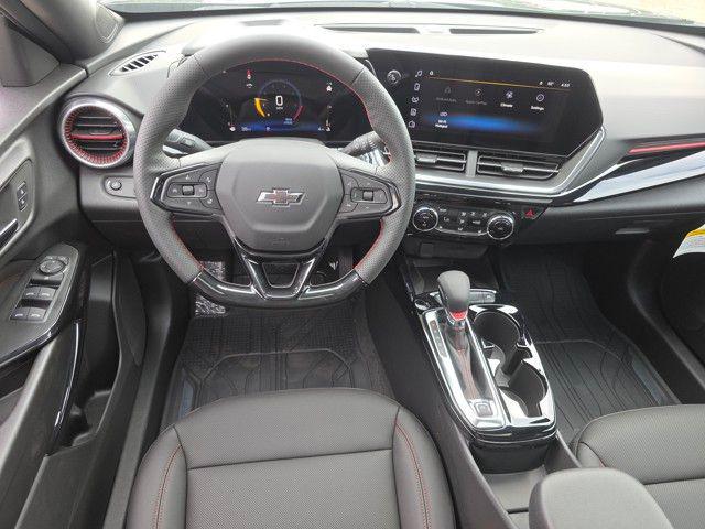new 2025 Chevrolet Trax car, priced at $27,325