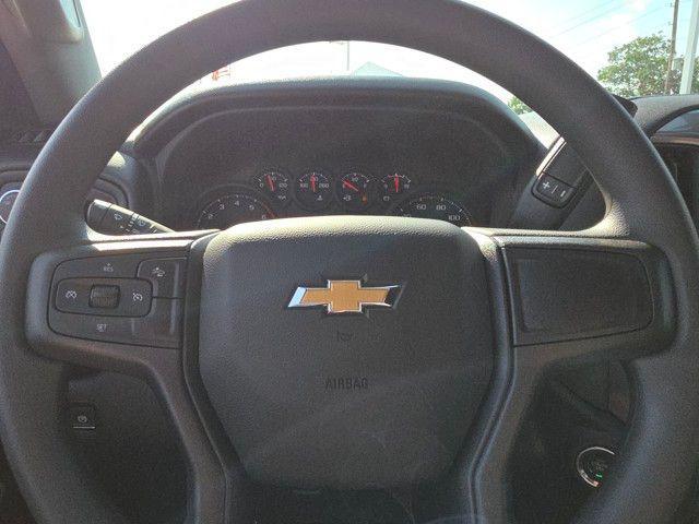 new 2025 Chevrolet Silverado 2500 car, priced at $52,249