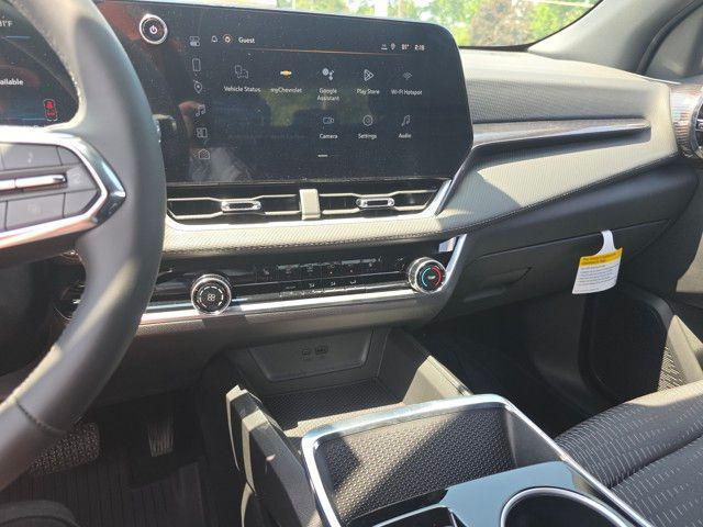 new 2026 Chevrolet Equinox car, priced at $28,998