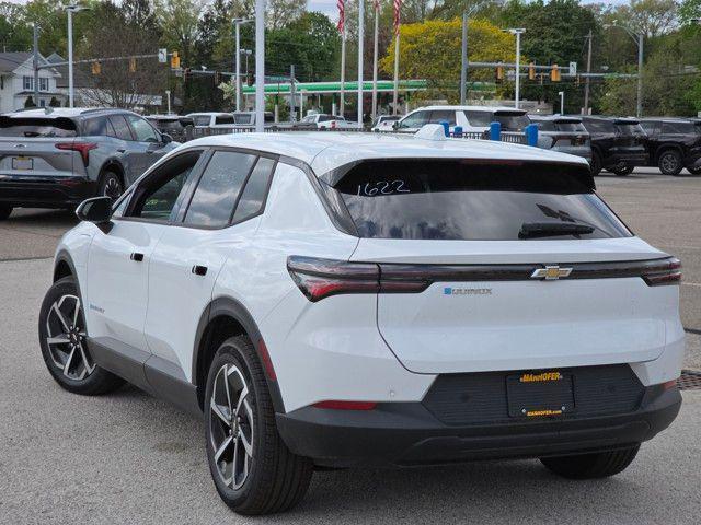 new 2025 Chevrolet Equinox EV car, priced at $34,345