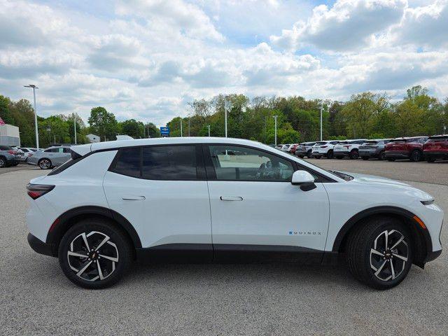 new 2025 Chevrolet Equinox EV car, priced at $34,345