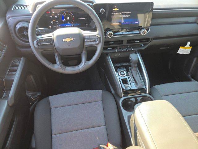 new 2025 Chevrolet Colorado car, priced at $33,999