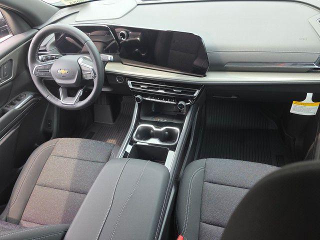 new 2025 Chevrolet Traverse car, priced at $42,560