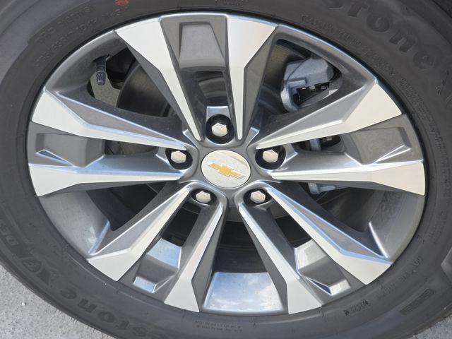 new 2026 Chevrolet Equinox car, priced at $31,386