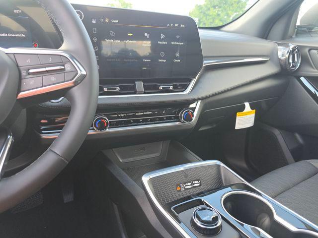 new 2026 Chevrolet Equinox car, priced at $31,386