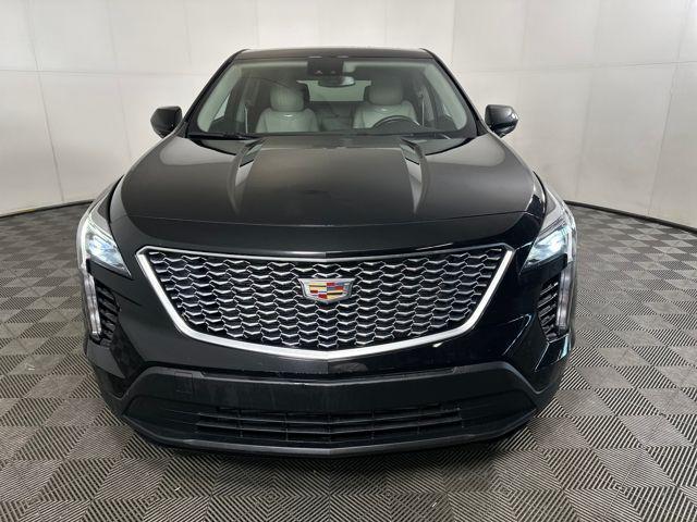 used 2022 Cadillac XT4 car, priced at $23,990