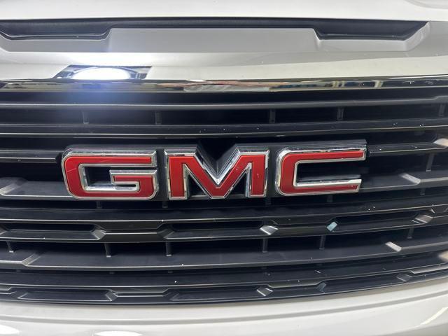 used 2023 GMC Sierra 1500 car, priced at $30,990