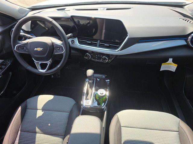 new 2025 Chevrolet Trax car, priced at $24,430