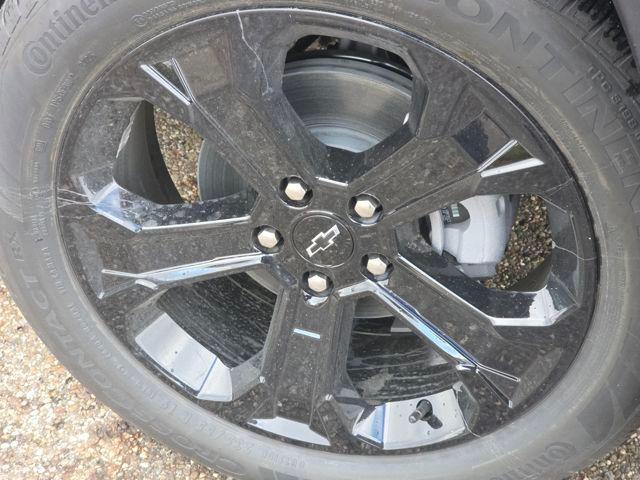 new 2026 Chevrolet Equinox car, priced at $32,286