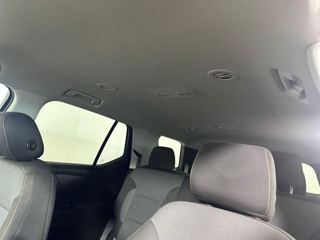 used 2021 Chevrolet Traverse car, priced at $22,990