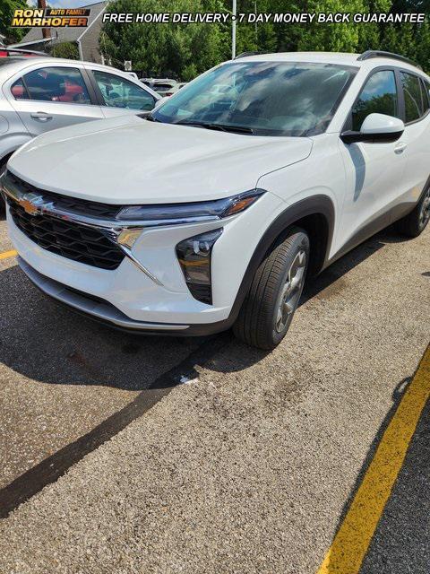 new 2025 Chevrolet Trax car, priced at $24,990