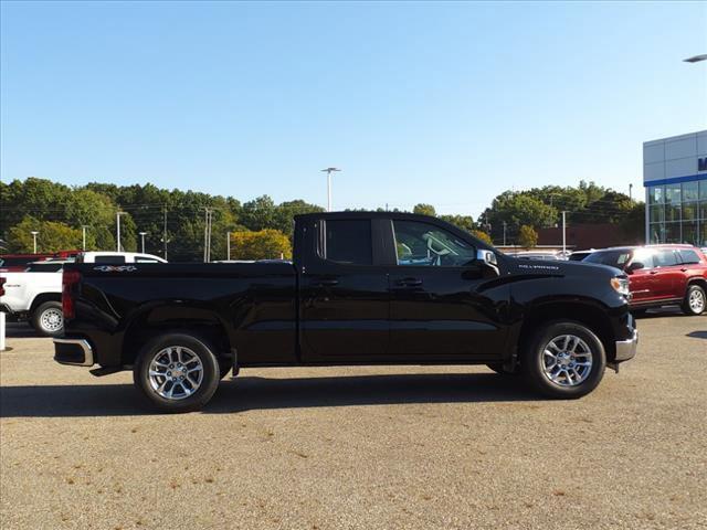 new 2025 Chevrolet Silverado 1500 car, priced at $42,990