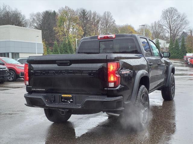 new 2024 Chevrolet Colorado car, priced at $40,990