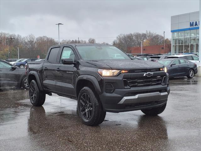 new 2024 Chevrolet Colorado car, priced at $40,990