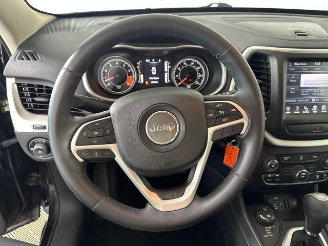used 2014 Jeep Cherokee car, priced at $10,998