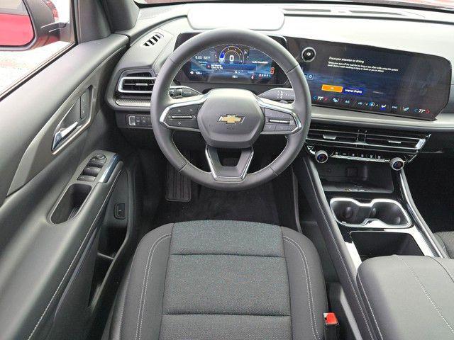 new 2025 Chevrolet Traverse car, priced at $41,498