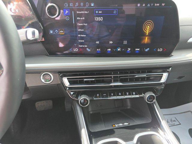 new 2025 Chevrolet Traverse car, priced at $44,780